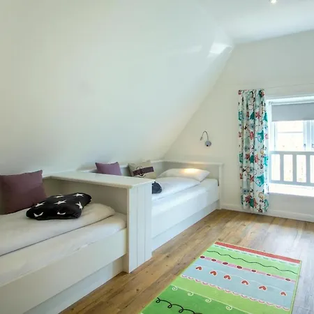 Reethus Gluecklicher Matthias Hausteil Uasterlun Prázdninový dům