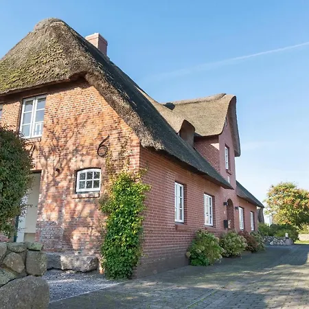 Reethus Gluecklicher Matthias Hausteil Uasterlun